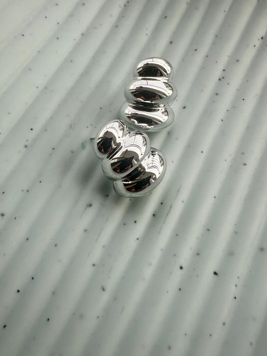 Wavy Chrome Dome Studs