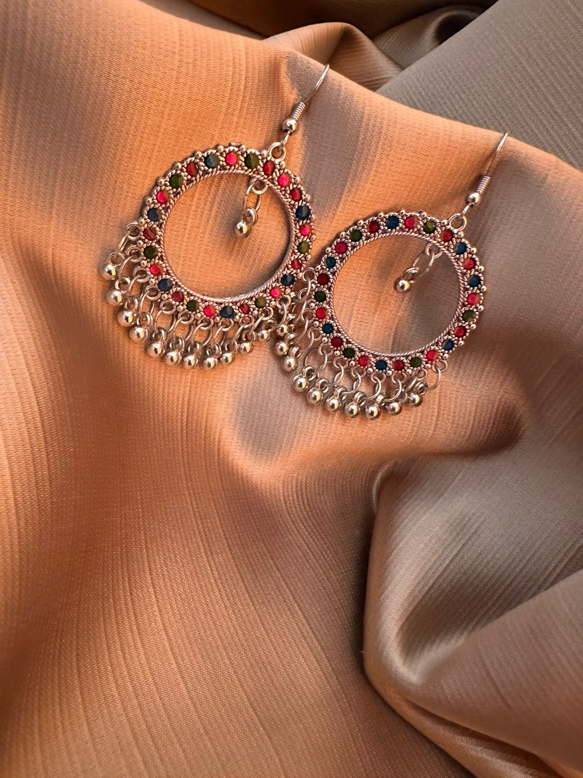 Rangilo Jhumka Hoops