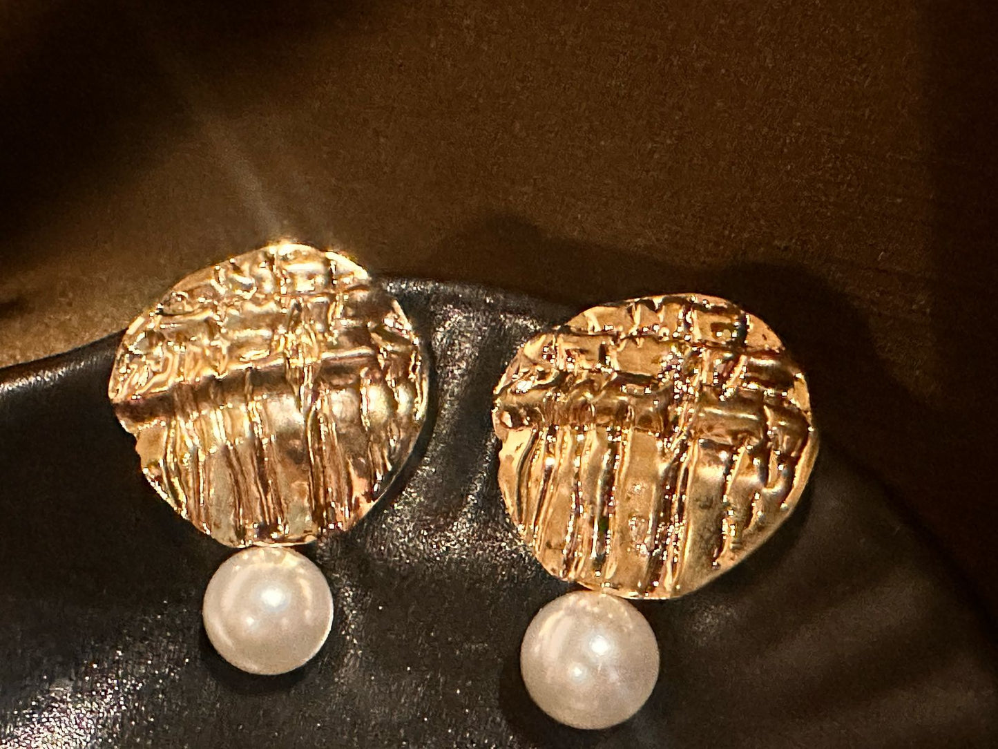 Molten Gold Pearl Studs