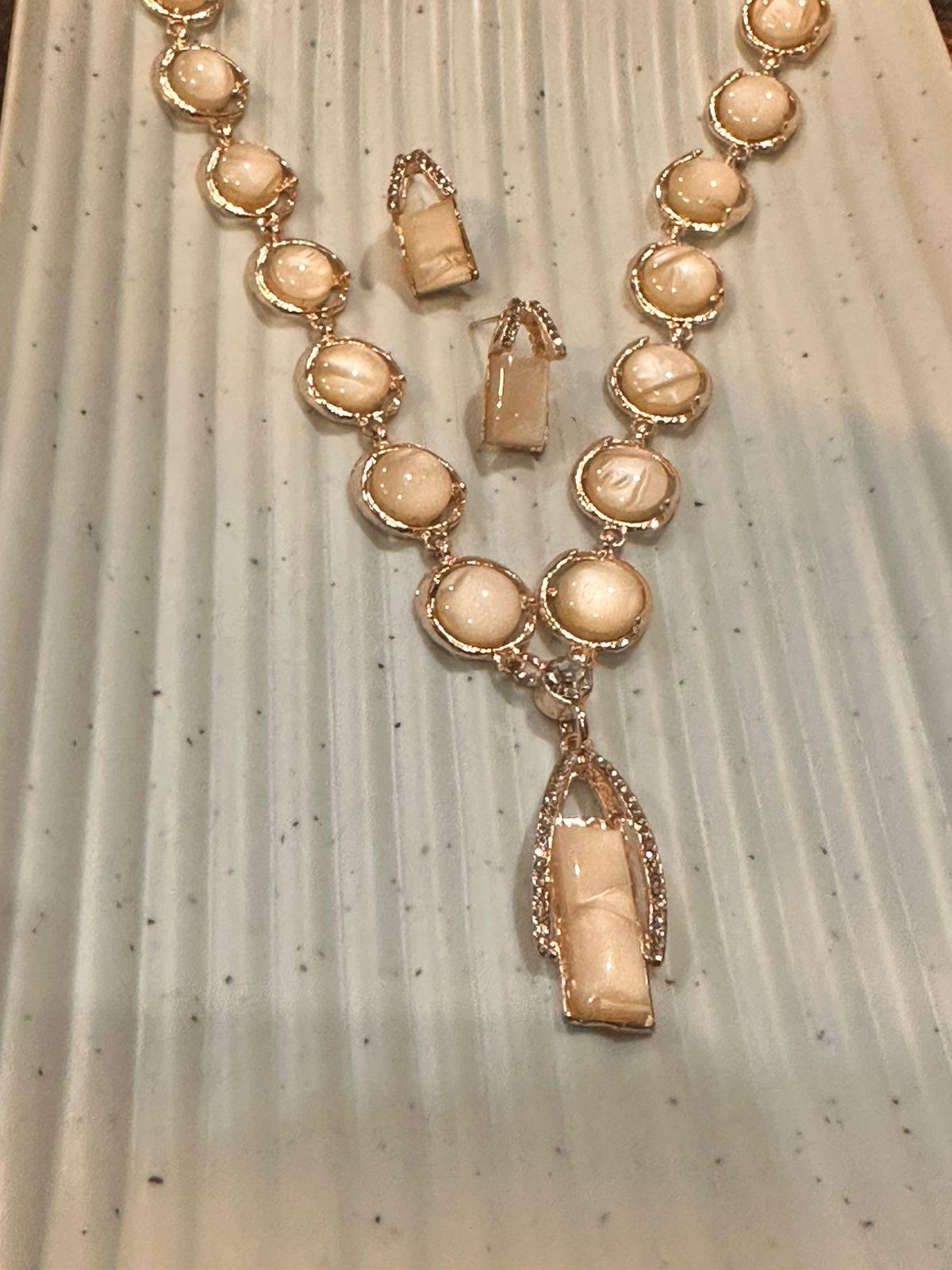 Champagne Radiance Luxe Necklace Set