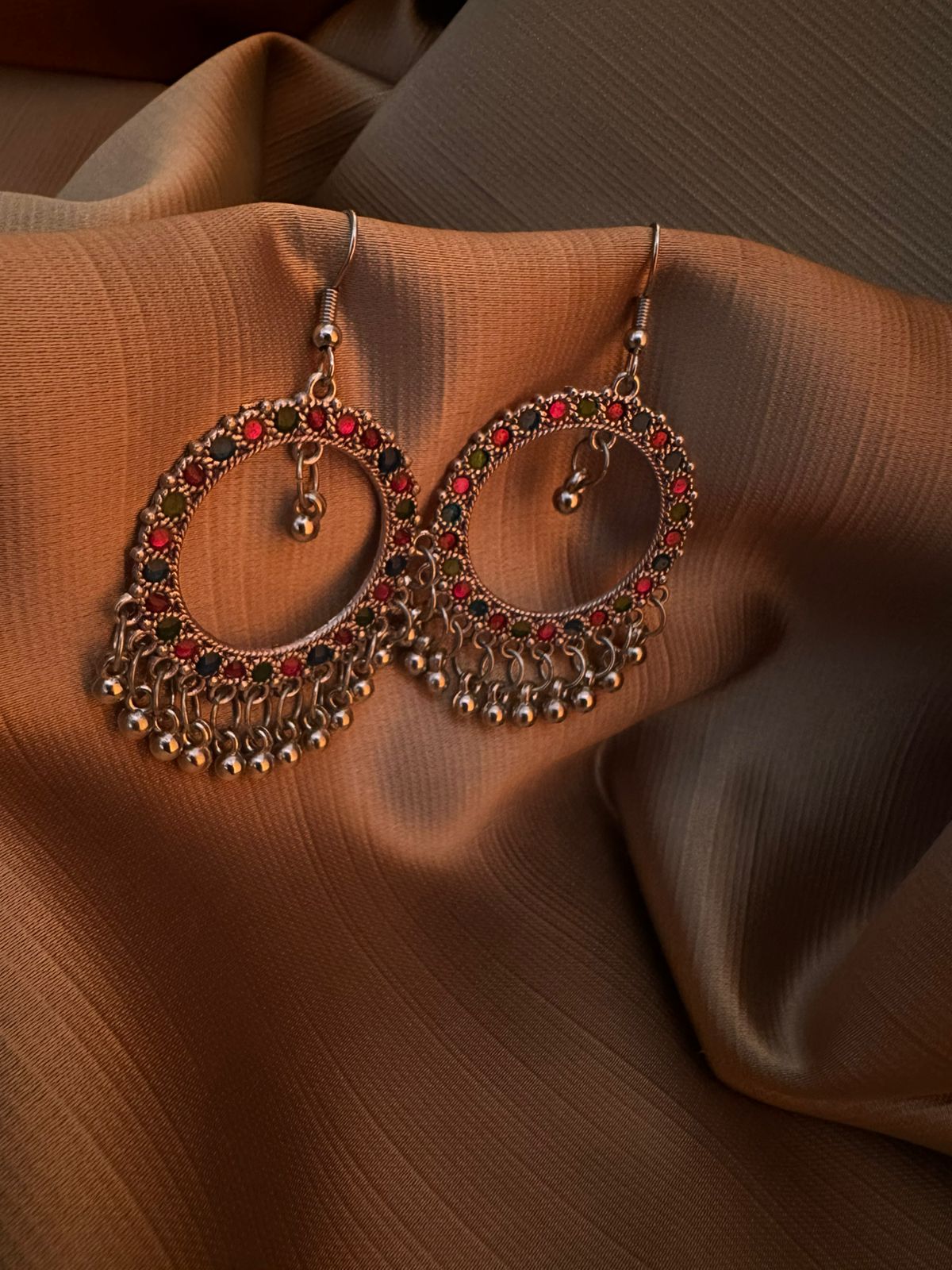 Rangilo Jhumka Hoops