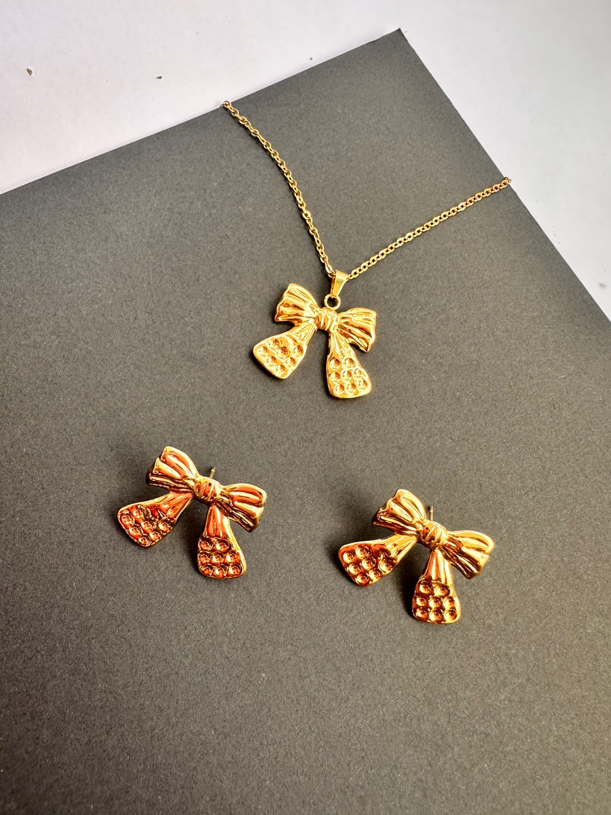 Anouka Bow Charm Pendant & Earrings Set