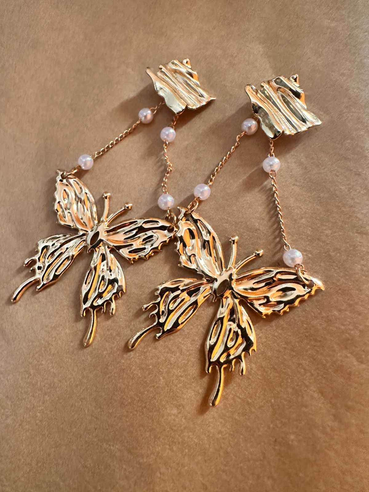 Golden Drift Butterfly Earrings