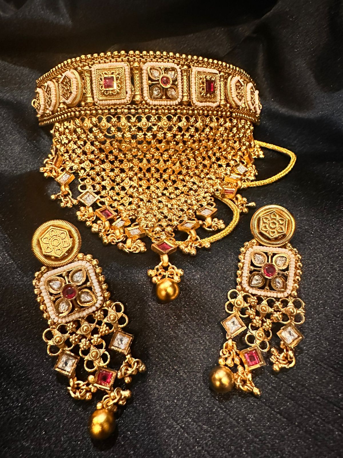 Maharani Heritage Choker – Temple Gold Finish