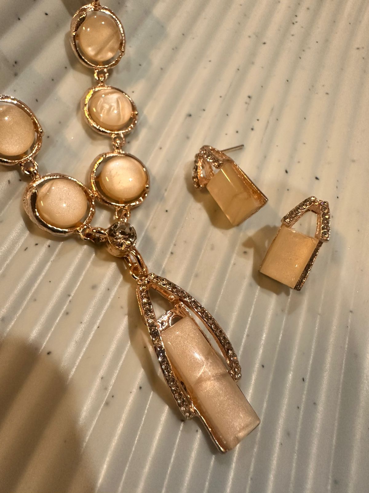 Champagne Radiance Luxe Necklace Set