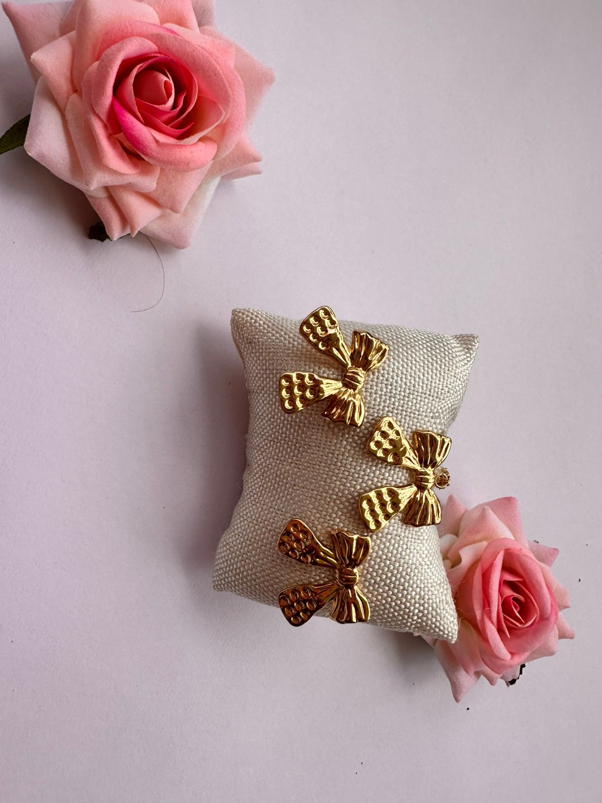 Anouka Bow Charm Pendant & Earrings Set